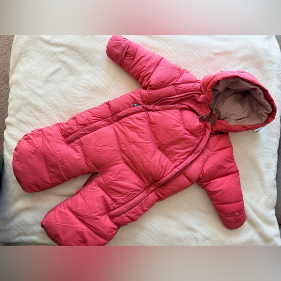 Mini A Ture Other - Mini A Ture Vibrant Pink Hooded Puffer Snowsuit Bunting 3-6M